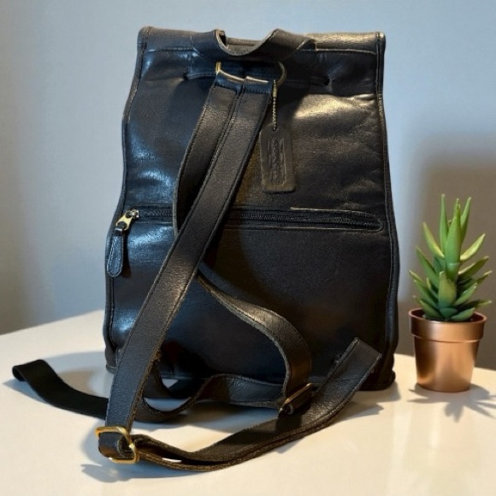 Coach Vintage XL Unisex Leather Classic
Drawstring Backpack Rucksack 9943 - Picture 3 of 7